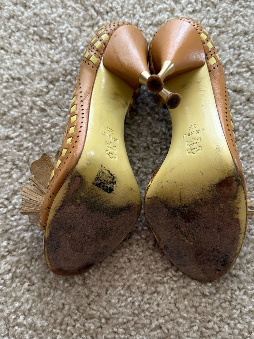 BCBG Max Azria Leather Floral Peep Toe Heels Brown Gold Laser Cut Pumps 8.5 HTF - Picture 7 of 11